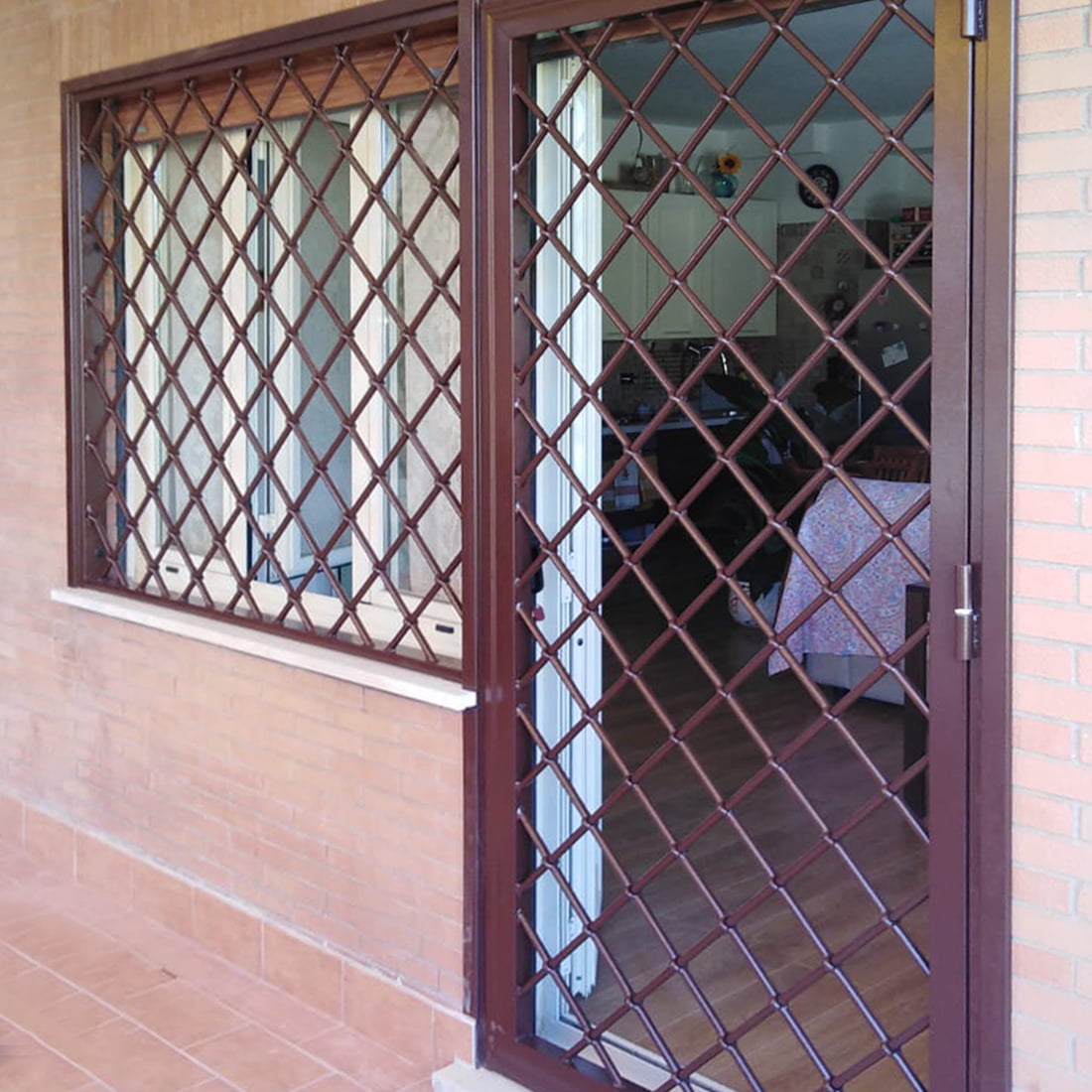 Raffinati e moderni modelli di grate di sicurezza per la casa Grate di sicurezza Tesse Roma